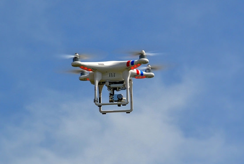Los drones fueron vistos a una altura de mil metros.