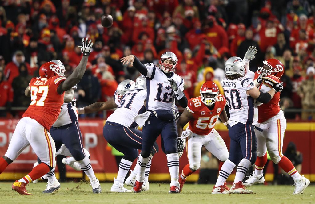 Tom Brady en el duelo ante Kansas (AFP)