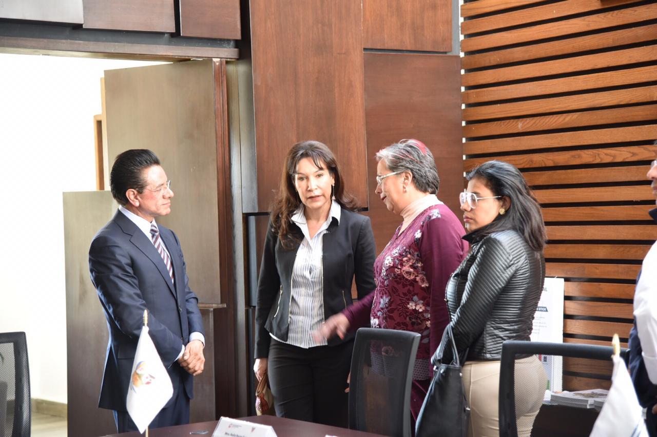 Visita Comisión de Medio ambiente del Congreso instalaciones de Semarnath. (Cortesía)