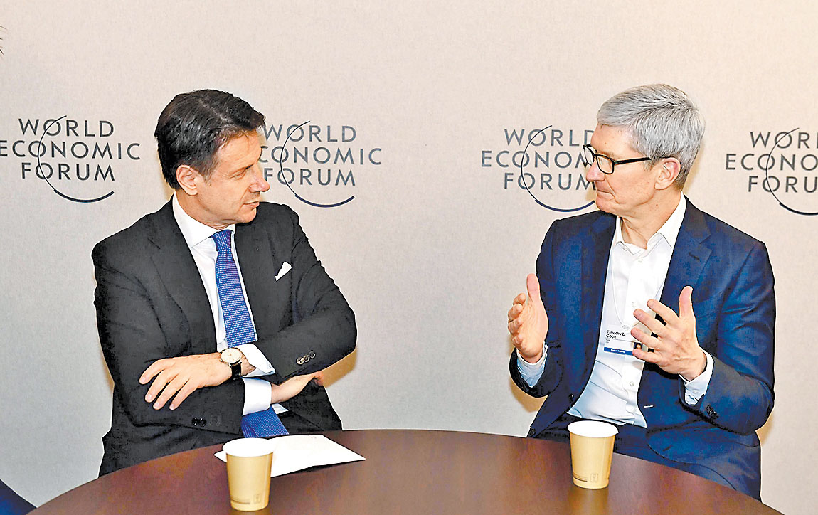 EL CEO se reunió con el presidente del Gobierno italiano, Giuseppe Conte. (Filippo Attili/EFE)