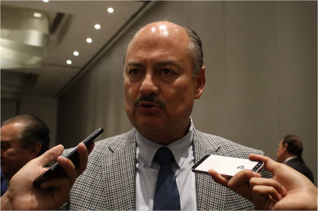 Luis Gerardo González (Dany Béjar)