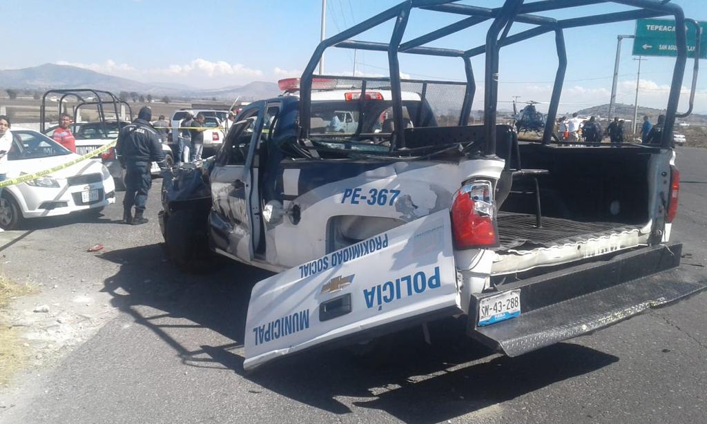 Accidente entre camión y vehículo oficial (Especial)