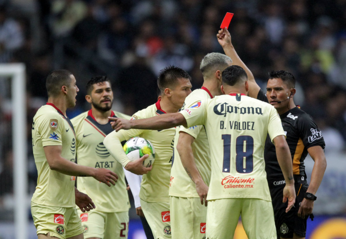 Fernando Guerrero provocó polémica en este partido (Imago7)