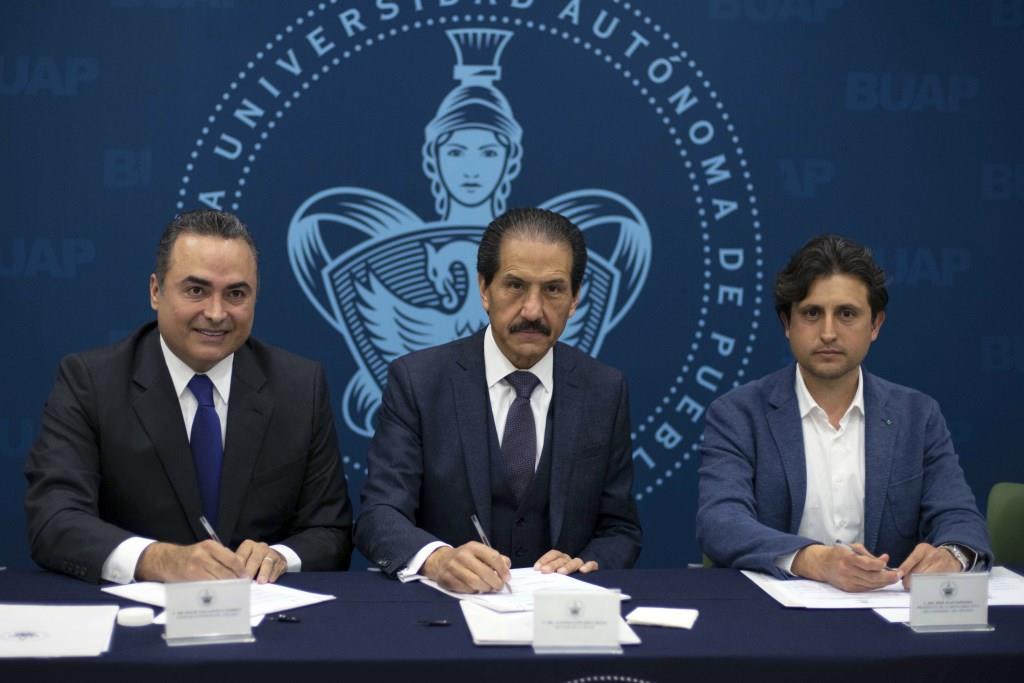 La Universidad capacita y forma capital humano con conocimientos y competencias para tareas de fiscalización (Especial)