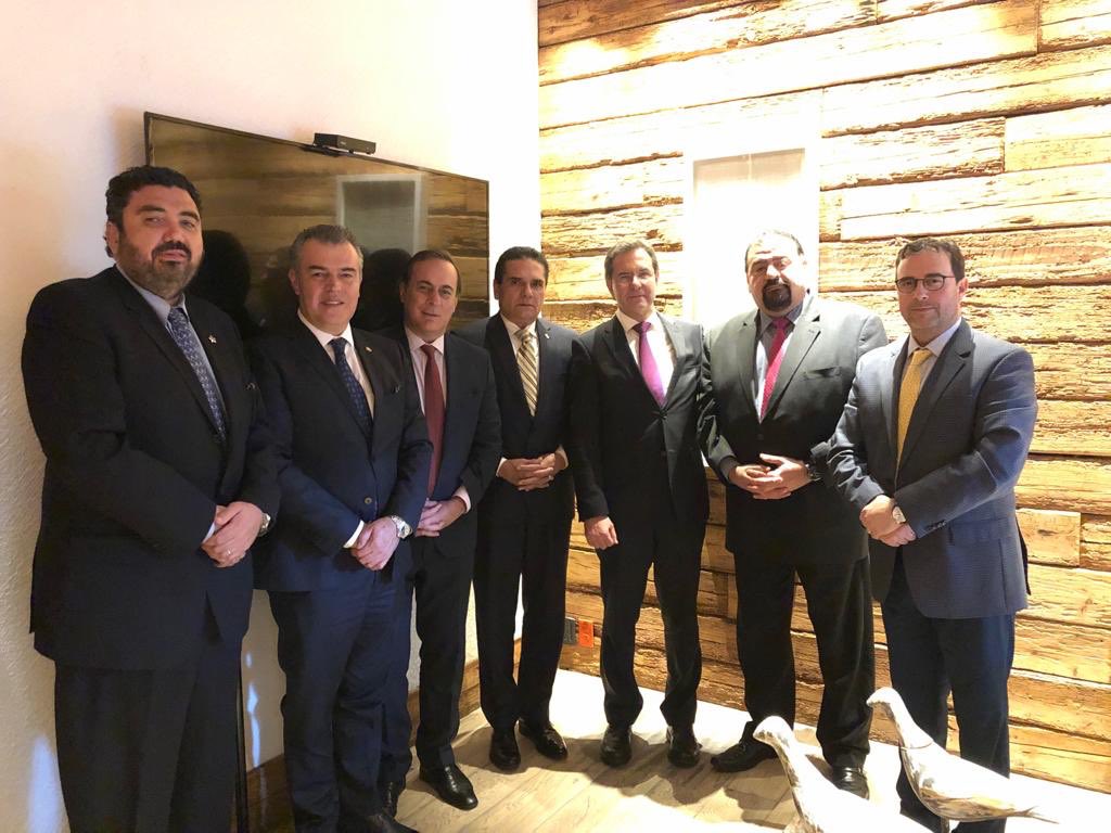 Silvano Aureoles se reunió con Esteban Moctezuma y empresarios por bloqueos de la CNTE en Michoacán. (Twitter | @Silvano_A)