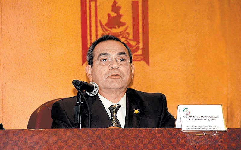 El general Sócrates Alfredo Herrera niega colusión en ordeña. (Especial)
