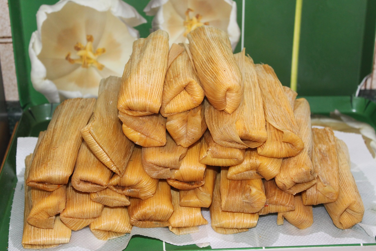 La tradición de los tamales el 2 de febrero es de origen prehispánico. (Especial)