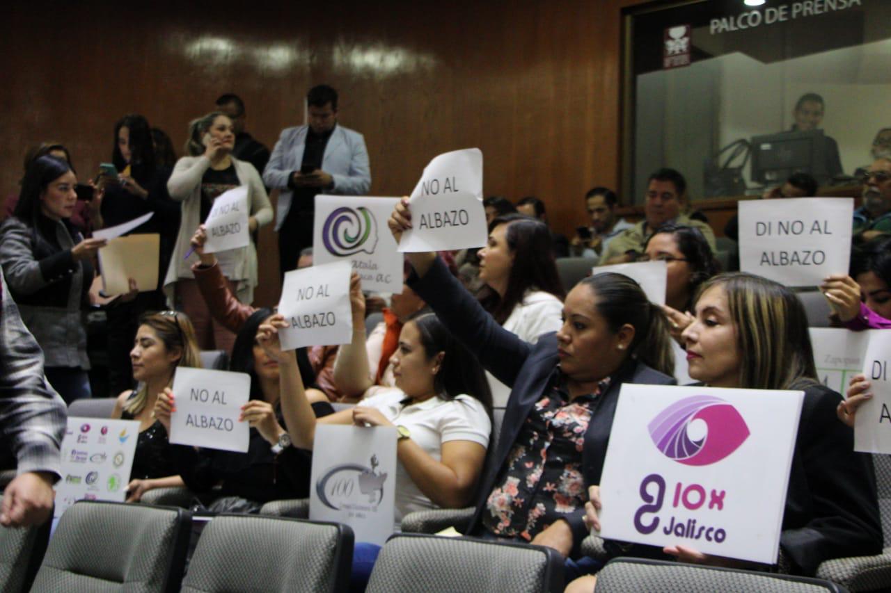 La decisión avalada por 20 diputados, será impugnada por el bloque opositor ante la Suprema Corte de Justicia de Nación. (Elsa Gutíerrez)