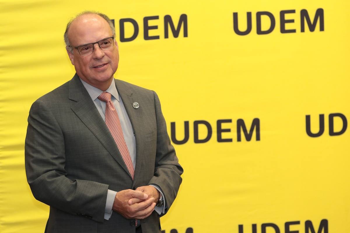 Mario Páez González, nuevo rector de la Udem (Foto: Especial)