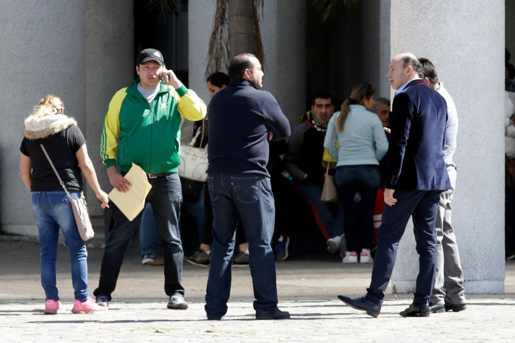 Se espera que este viernes, Larios Iwasaki emprenda el viaje con rumbo a su última morada donde descansarán sus restos (Agencia Enfoque)