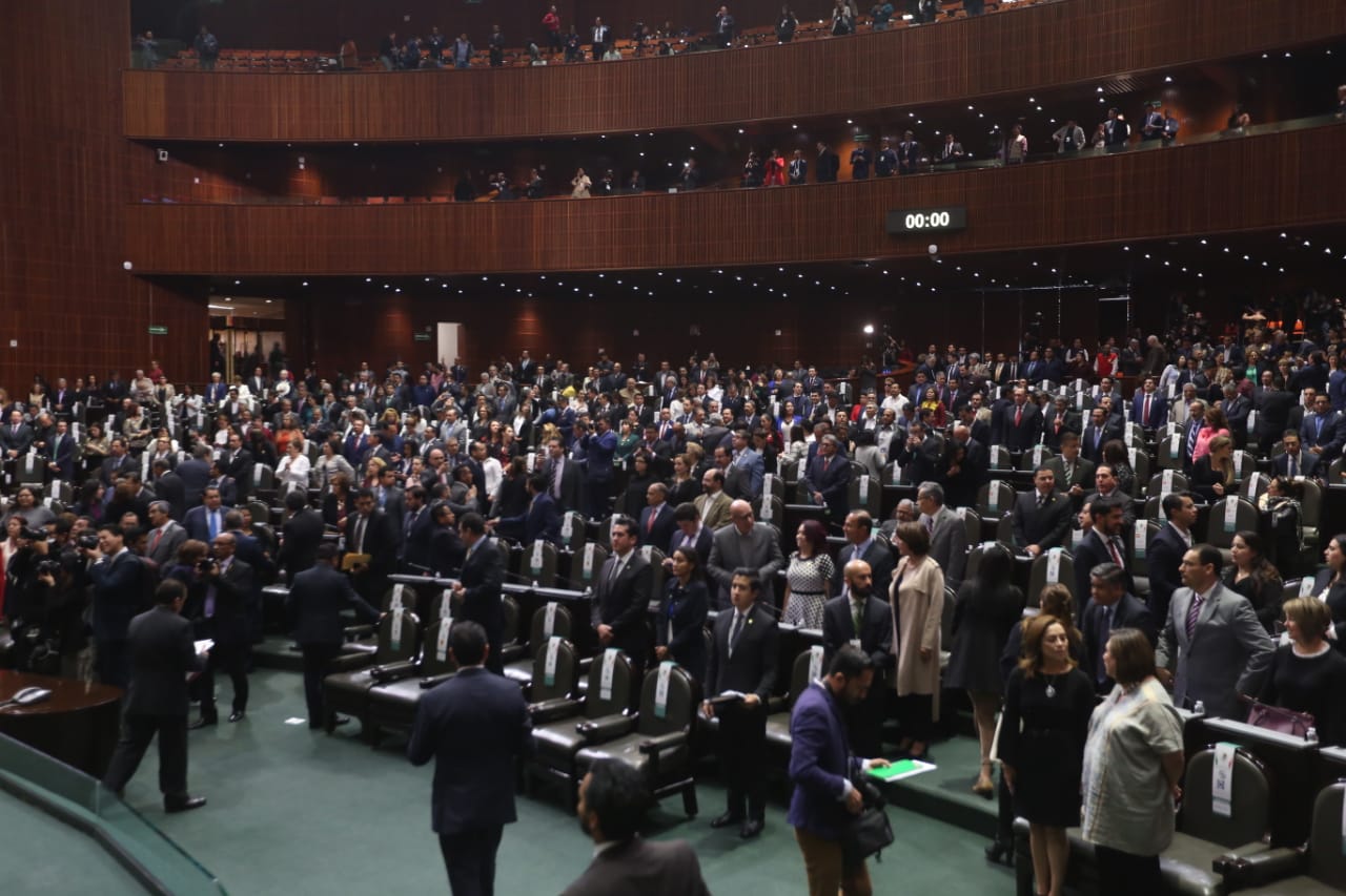 En la apertura del segundo periodo ordinario de sesiones, legisladores pidieron a AMLO reforzar seguridad/Javier Ríos.