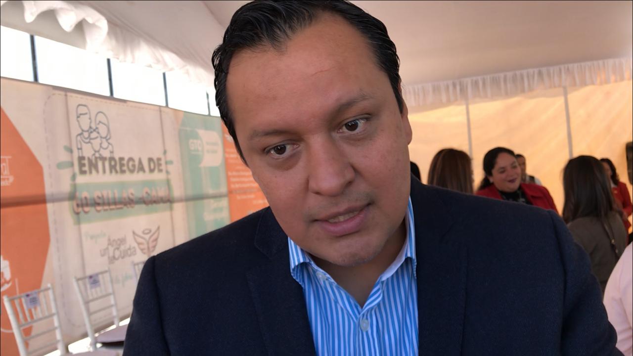 Daniel Díaz Martínez (Carlos Olvera)