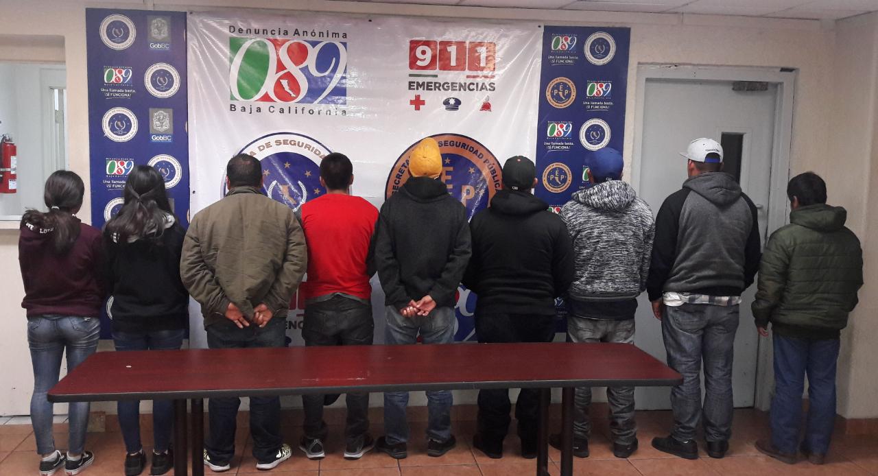Los migrantes fueron rescatados tras el operativo en una casa de seguridad. (Especial)