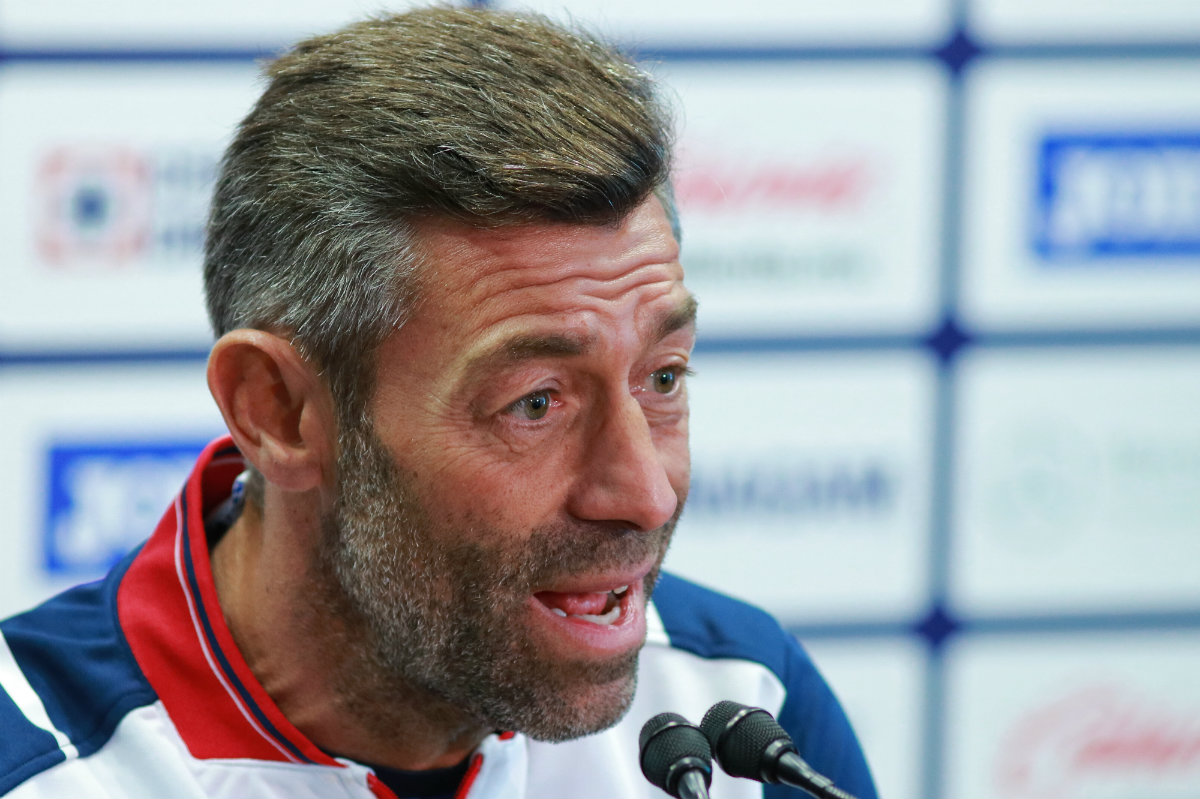 Pedro Caixinha en conferencia de prensa previo al partido ante León (Imago7)