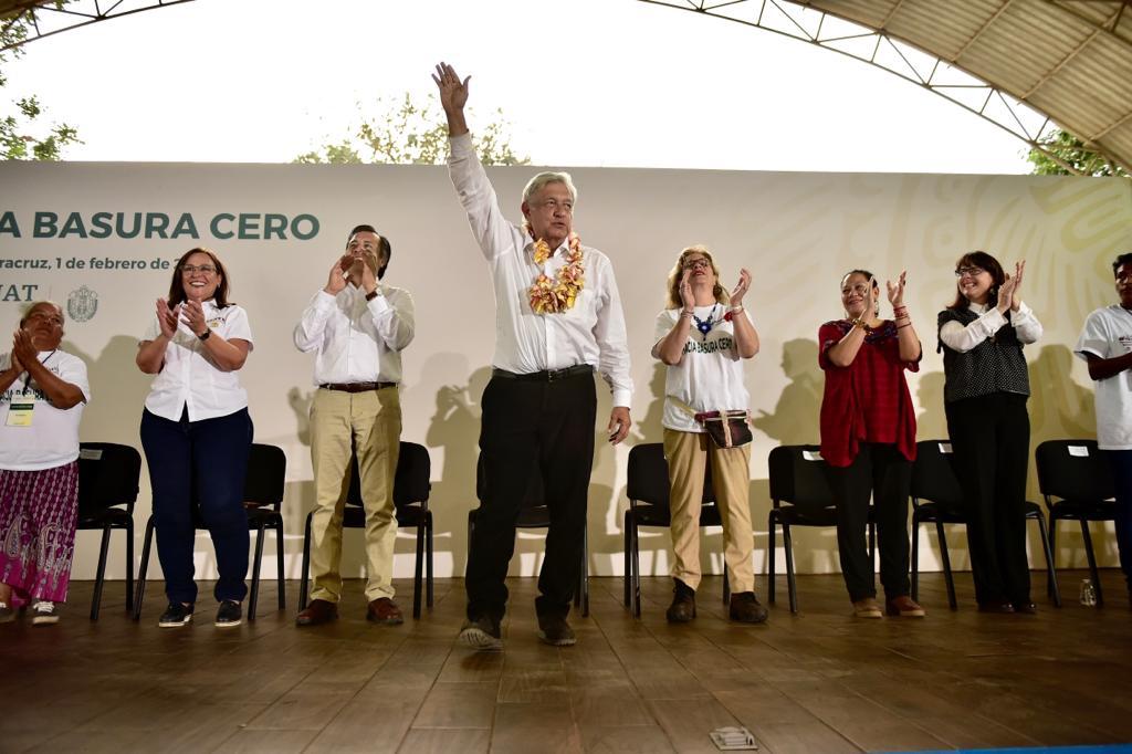 El presidente Andrés Manuel López Obrador presentó el programa Basura Cero. (Especial)