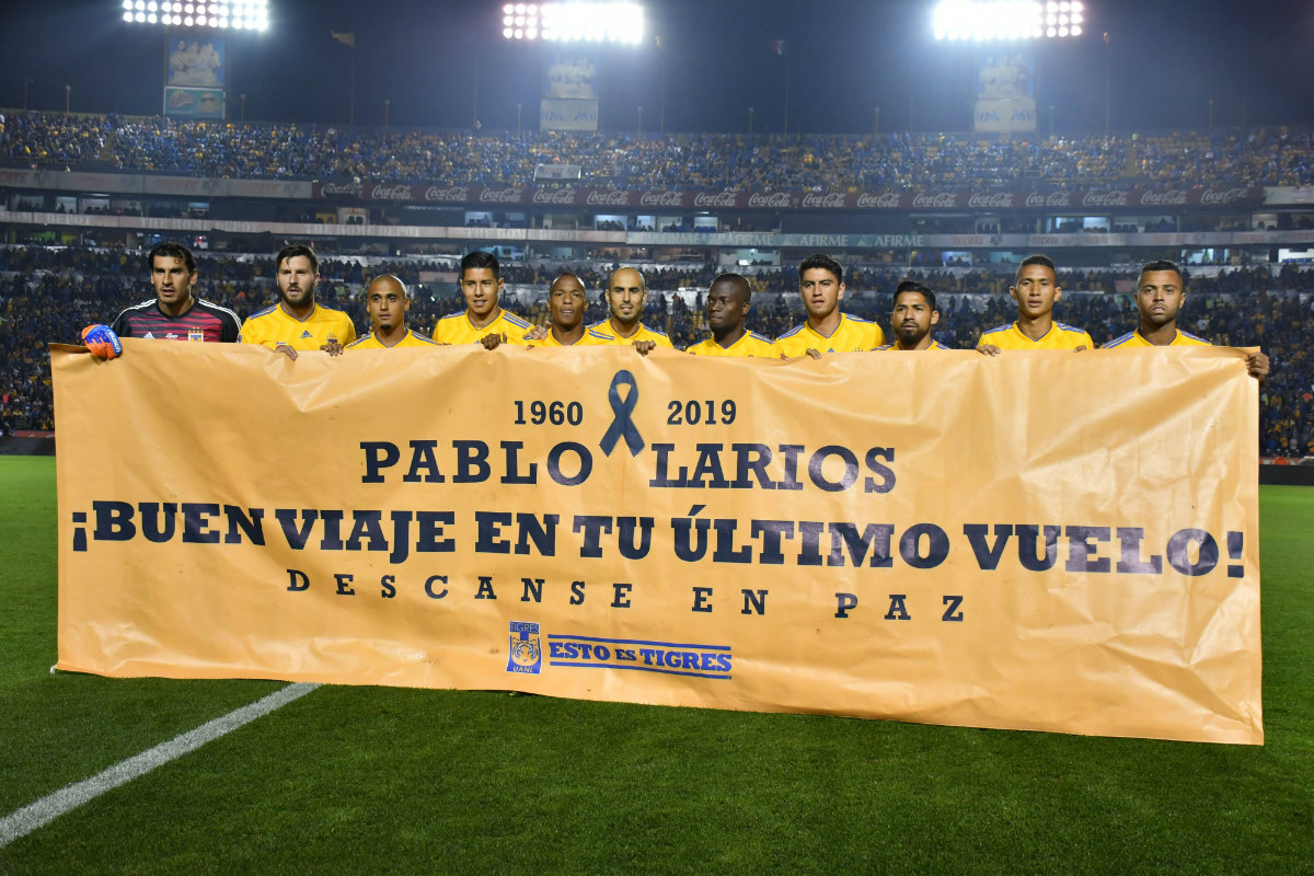 Tigres fue uno de los equipos que rindió homenaje a Pablo Larios (Imago7)