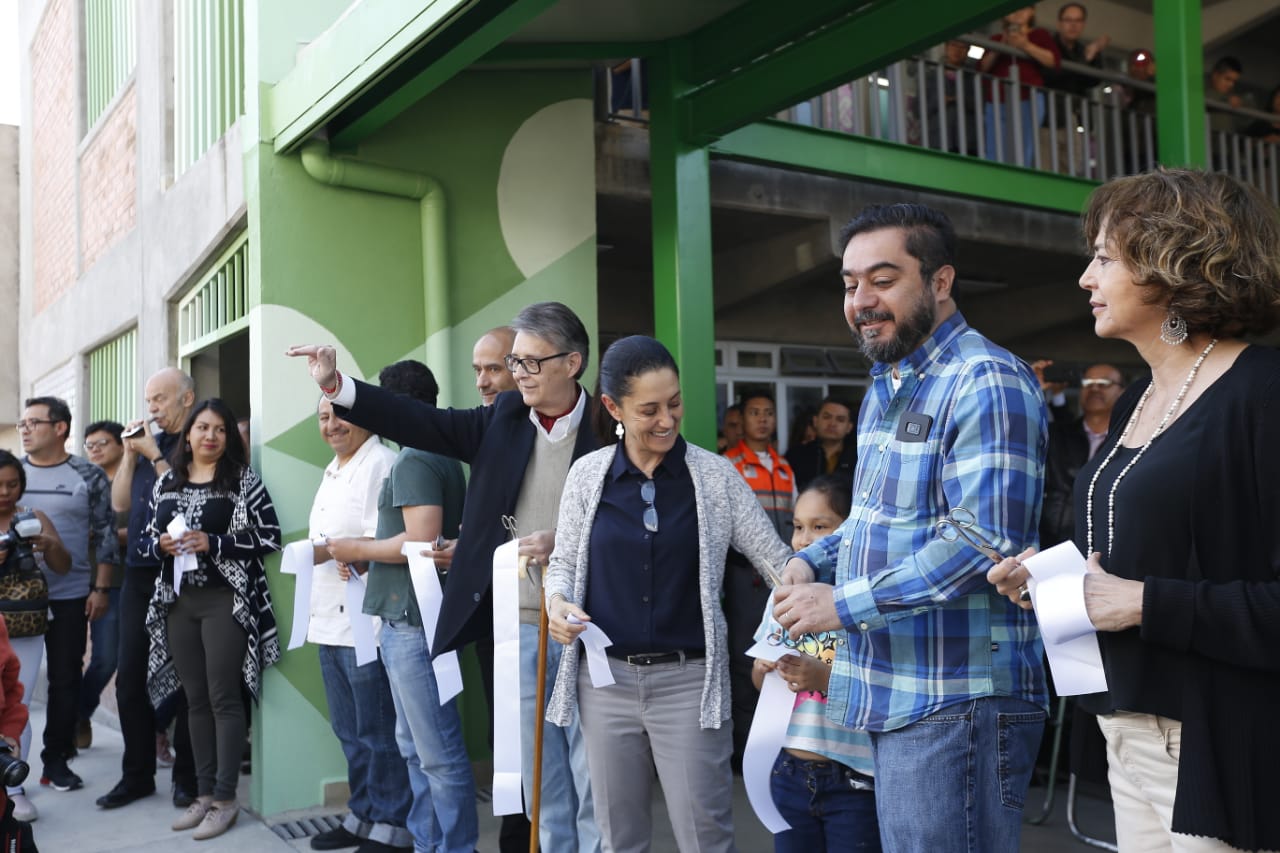 Con  este proyecto se pretende alejar a la ciudadanía de la delincuencia y acercarla a la cultura.(Héctor Téllez)