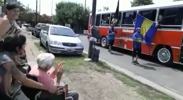 Aficionados del Boca le desean feliz cumpleaños a abuelita de 92 años (Instagram @hurlingham_es_de_boca)
