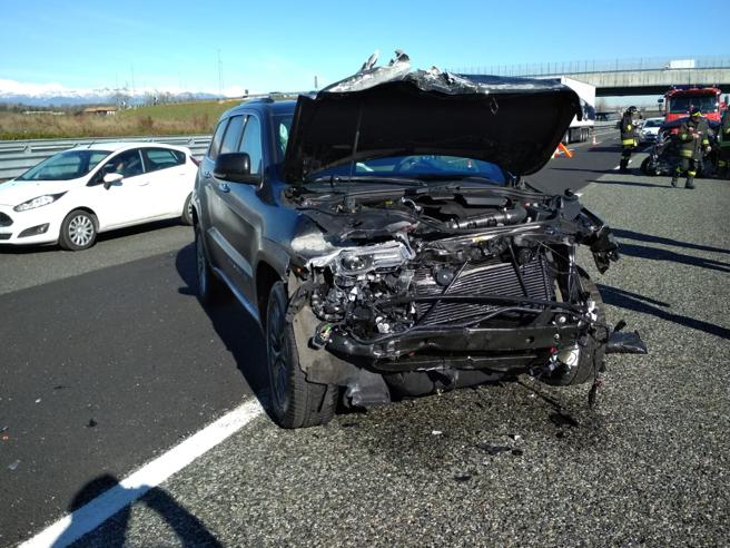 Así quedo camioneta de Douglas Costa (Corriere Torino)