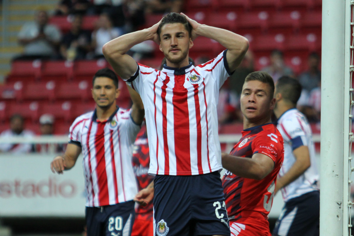 Chivas empata con Veracruz y deja ir el liderato del Clausura 2019 (Imago7)