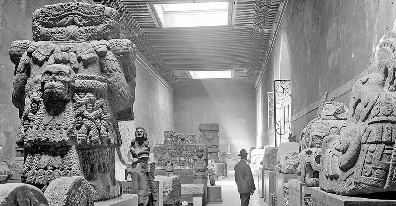 Sala mexica del Museo Nacional de Arqueología, Historia y Etnografía, alrededor del año 1910. notimex