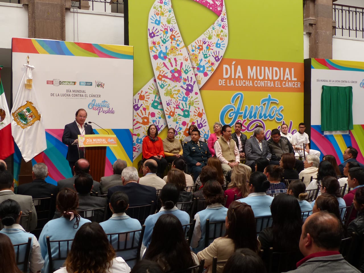 En Coahuila se tiene una red 35 hospitales públicos y privados, que operan un programa de prevención y atención del cáncer. (Luis López)