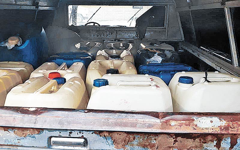 En 2018 se decomisaron más de 350 mil litros de ‘huachicol’. Especial