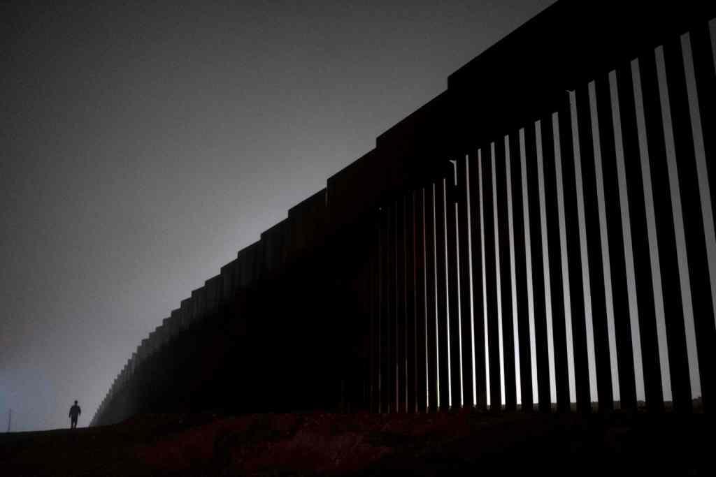 Trump podría amenazar con recurrir a  ley "National Emergencies Act". | AFP
