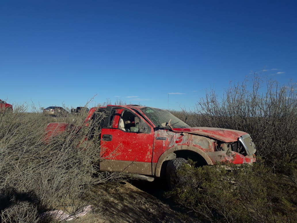 La volcadura ocurrió en la carretera Saltillo – Torreón, en el km 145 en el municipio de Parras de la Fuente. (Especial)