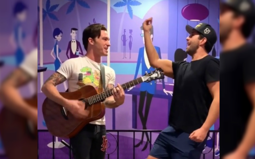 Drake y Josh cantan español Fuego lento Grupo Milenio