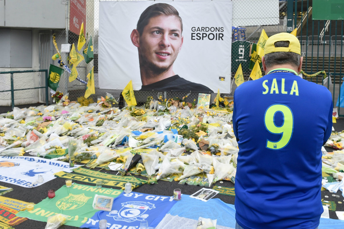 El Nantes podría demandar al Cardiff por no pagar por el fichaje de Emiliano Sala (AFP)