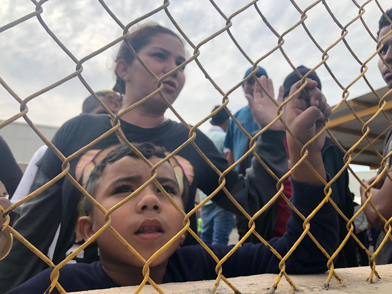 De los mil 800 migrantes que llegaron esta semana a Coahuila, 432 son niños. (Especial)