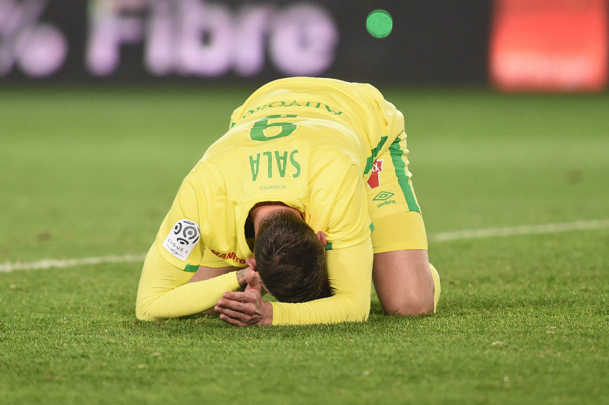 Nantes retira el número 9 en honor a Emiliano Sala (AFP)