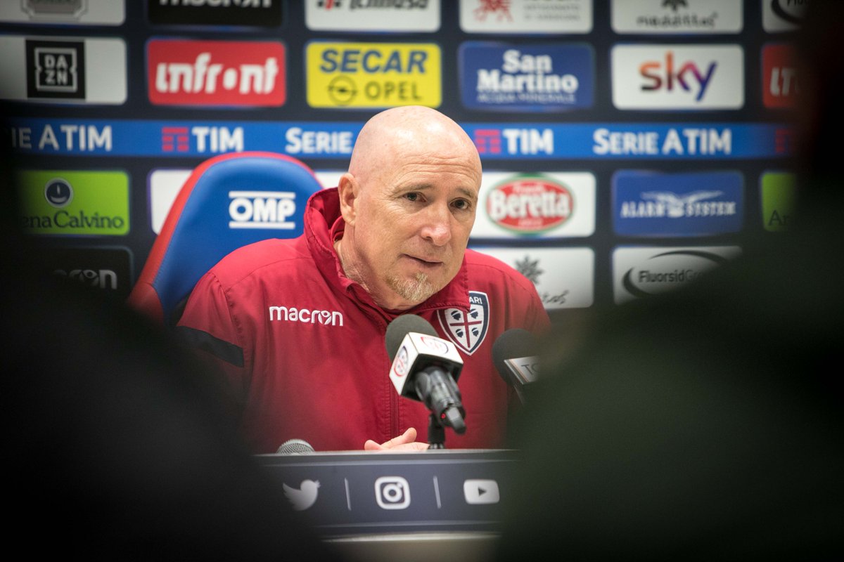 Rolando Maran DT del equipo italiano (Twitter @CagliariCalcio)