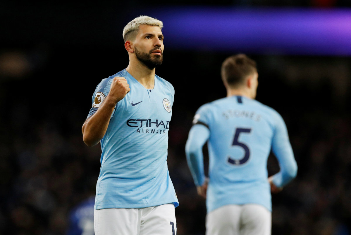 Sergio 'Kun' Agüero marcó 'hat-trick' en la victoria del Manchester City sobre el Chelsea (Reuters)