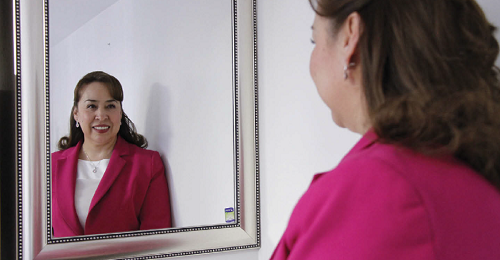 "Tuve que plantarme ante el presidente y exigirle respetar mi triunfo". (Claudia Aguilar)