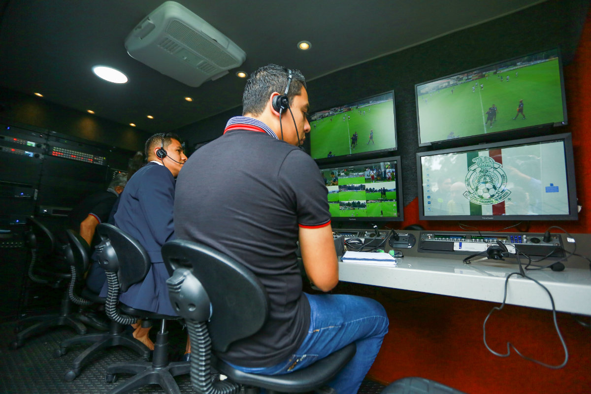 El VAR ha dividido al mundo del futbol (Imago7)