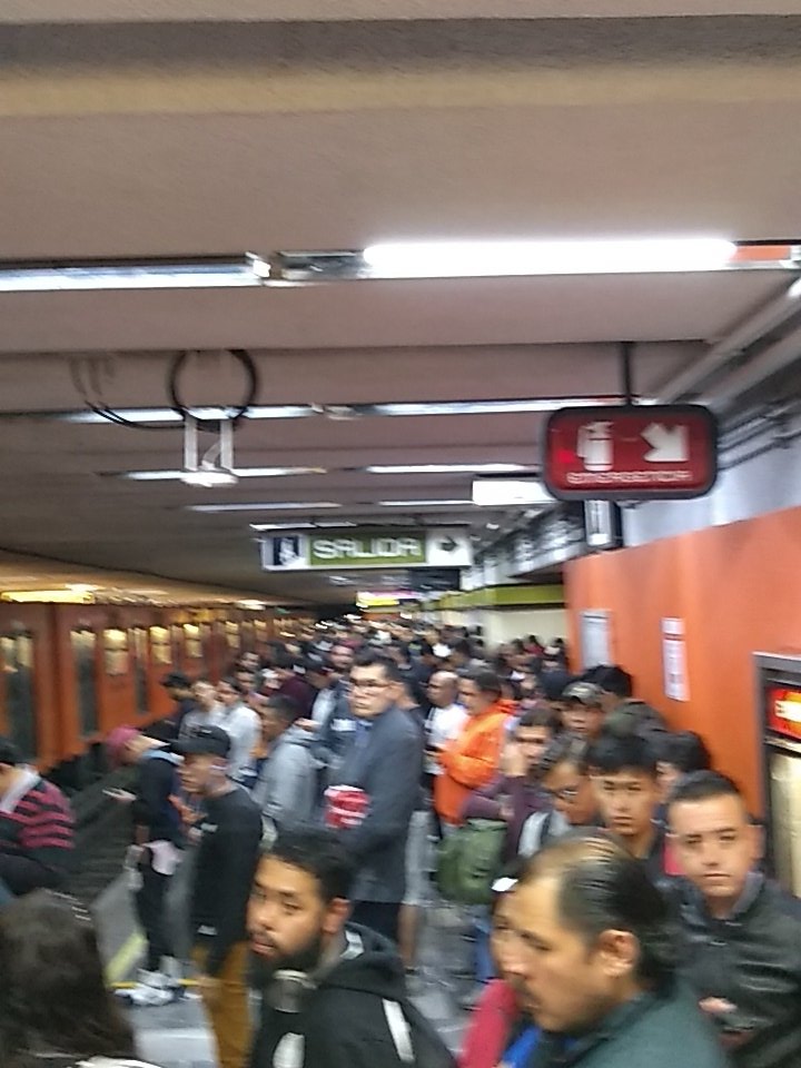 Estación Centro Médico de la Línea 3. (Tomado de @Quierocalidad)