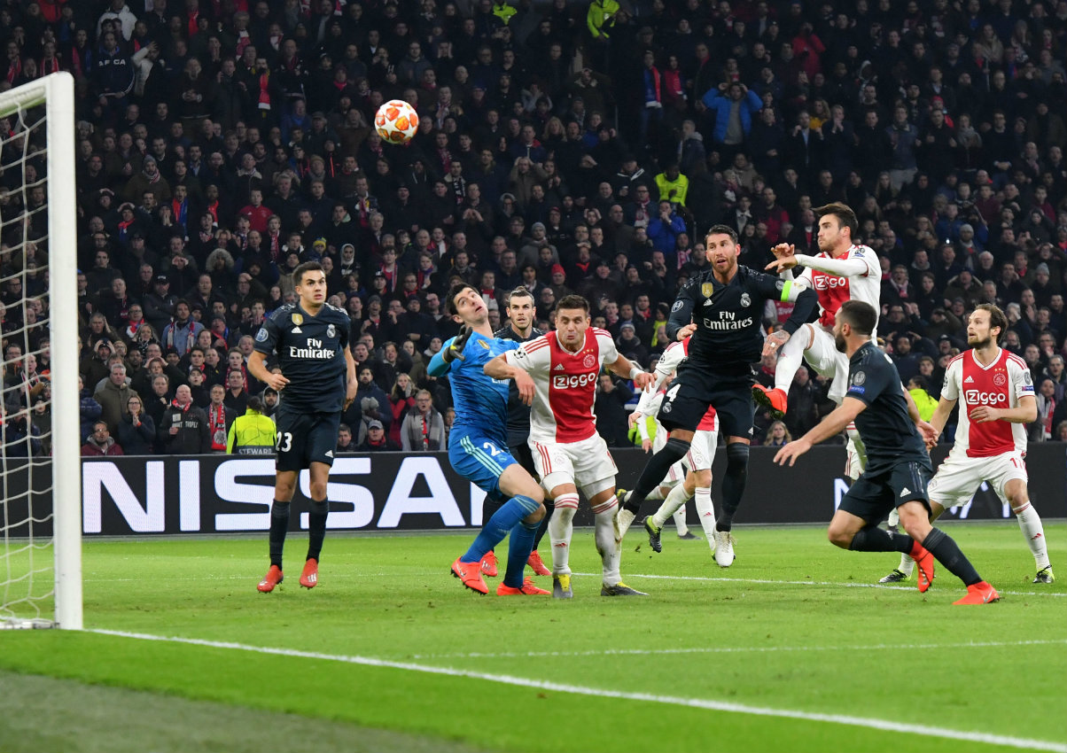 Gol anulado a Nicolás Tagliafico (AFP)