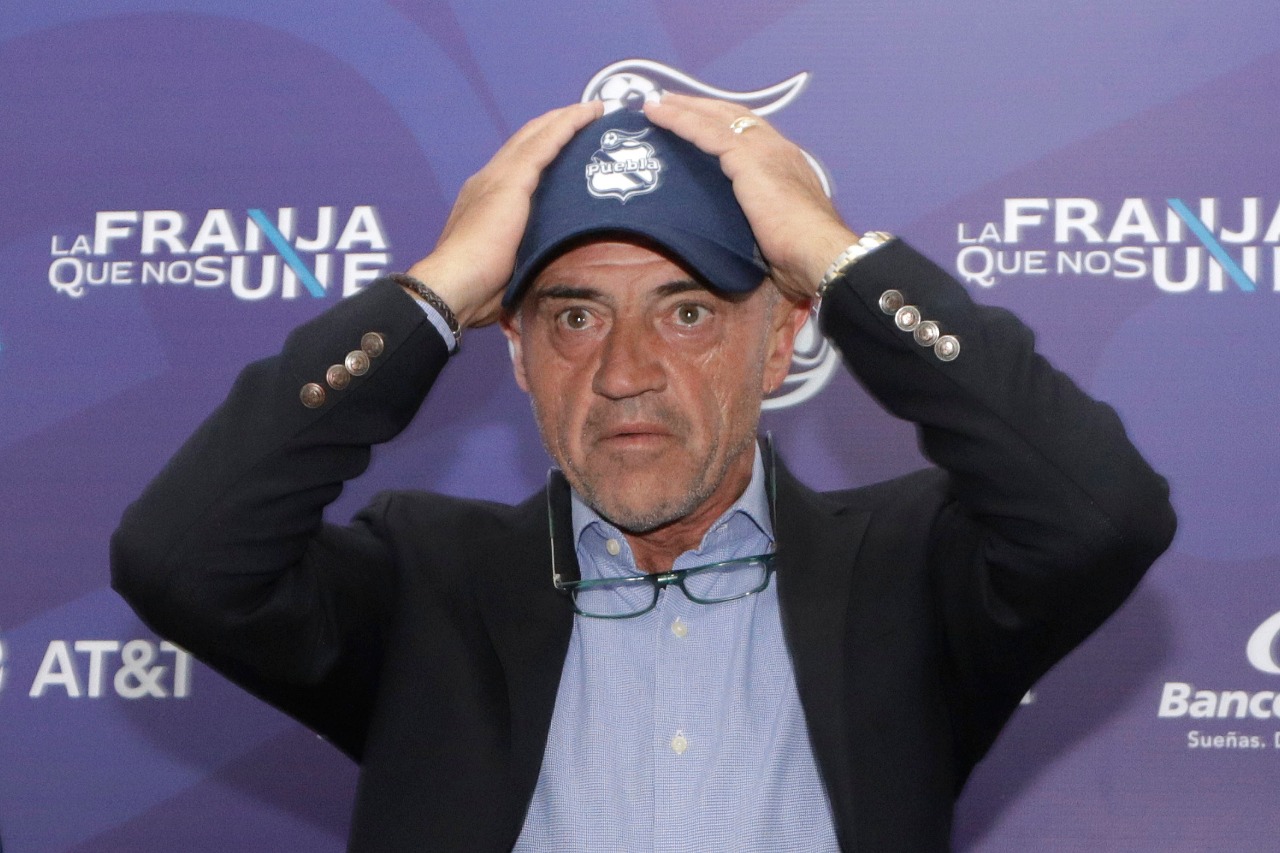 José Luis Sánchez Solá reconoció que para alcanzar las metas que se han trazado, contará con el respaldo de su cuerpo técnico (Andrés Lobato)