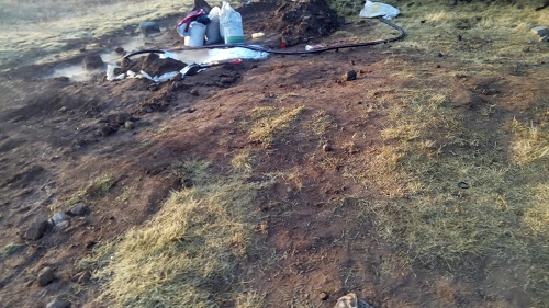 Aspecto de la toma clandestina en Tepetlaoxtoc. (Especial)