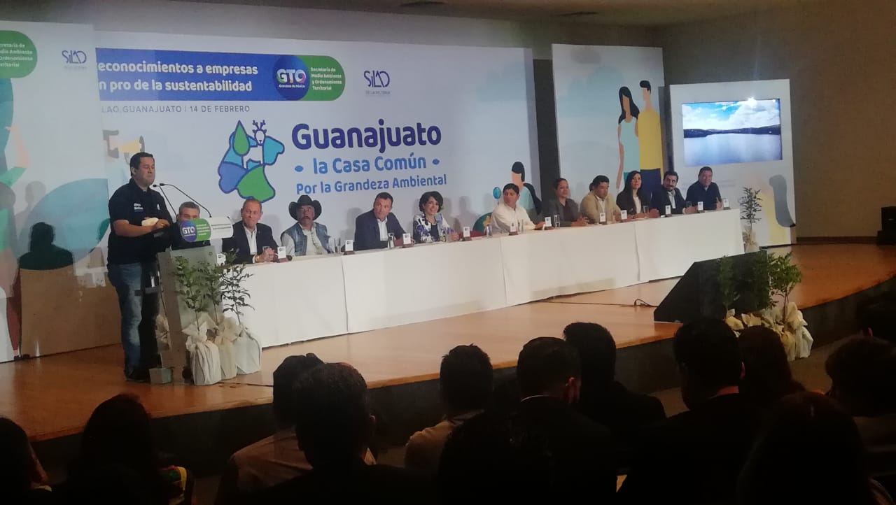 El gobernador reconoció a 28 empresas del estado por aplicar estas acciones (Dany Béjar)