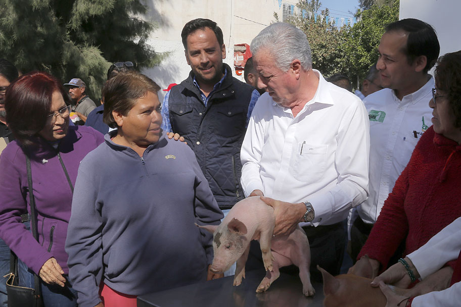 Este programa ha beneficiado a 250 familias de ejidos de Torreón. (Óscar Wong)