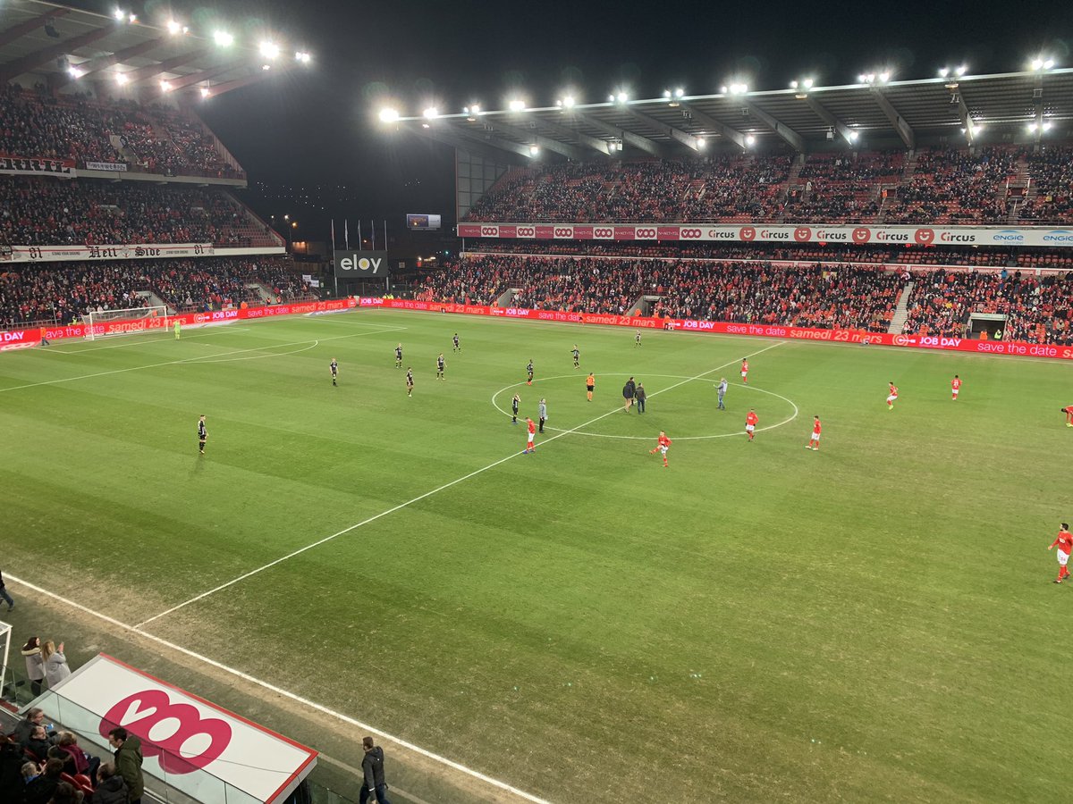 El Standard de Lieja derrotó 3-1 al Lokeren (@Standard_RSCL)