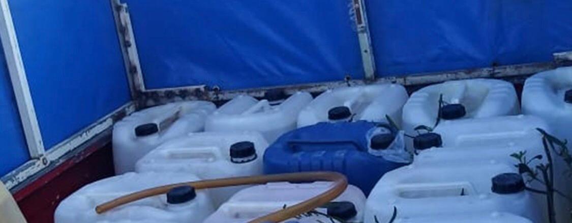 El combustible era transportado en tres vehículos con placas de de Morelos, Campeche y Veracruz (Especial)
