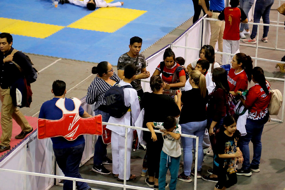 Escuelas no afiliadas de Nuevo León provocaron la suspensión del Torneo Comarca de Taekwondo. (Óscar Wong)