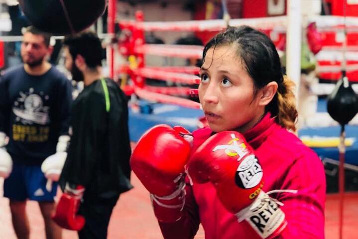 Yesenia Gómez cumple y retiene título (Especial)