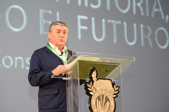 José Antonio Fernández Carbajal, presidente del Consejo Directivo. Foto: Especial