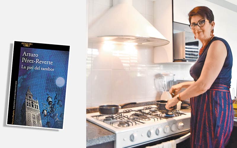 ¿Qué está  leyendo? ‘La piel del tambor’, de Arturo Pérez-Reverte (Foto: Especial)