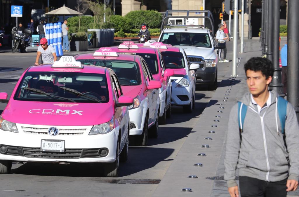 A esta protesta se sumaron algunos taxistas de otros estados. (Jorge Carballo)